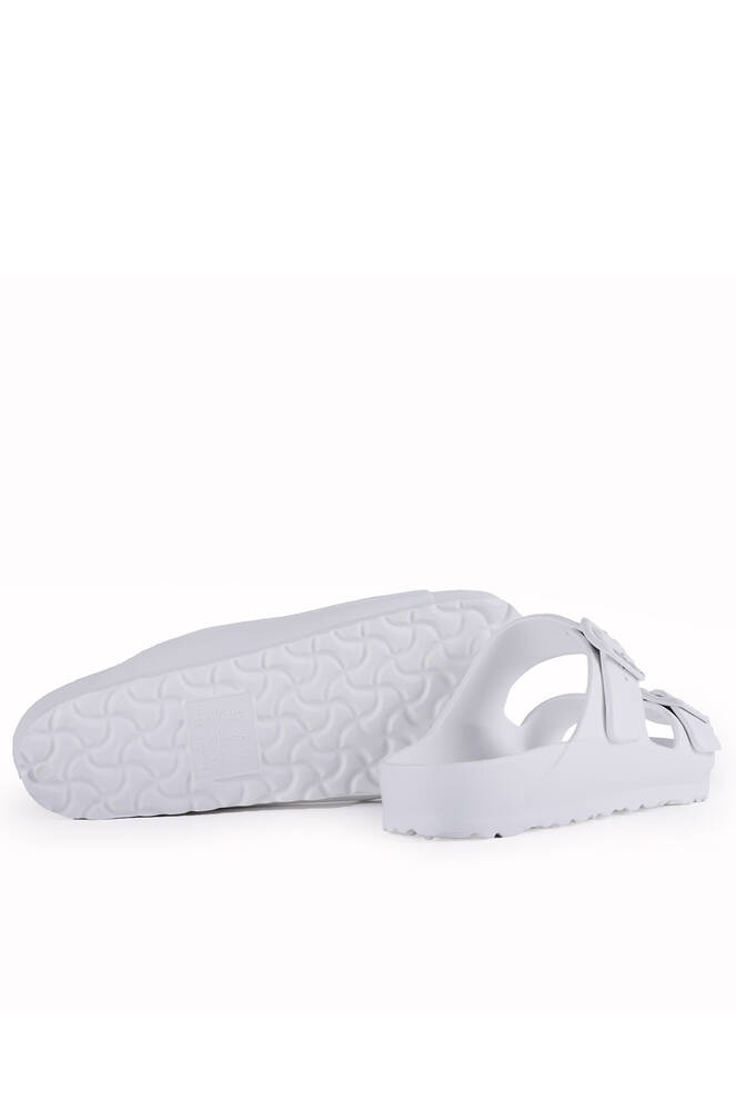 ESEM LEE Women's Slippers White